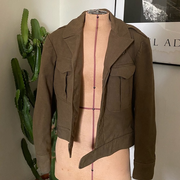 Authentic Vintage Army Utility Jacket - Picture 2 of 4